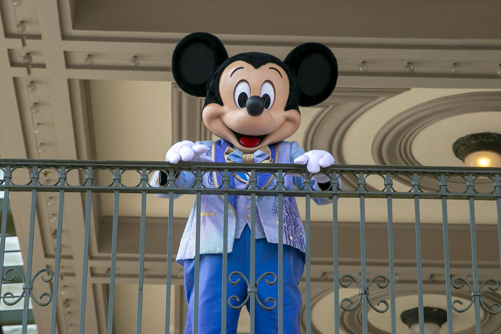 Mickey Mouse will soon belong to you and me—with some caveats - Sent-trib